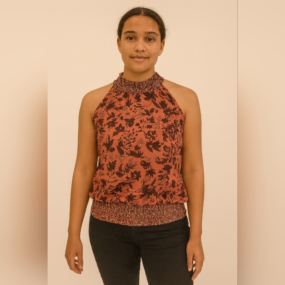 Meg & Margot Business Casual Flirty Womens Top Size‎ Small Brand New